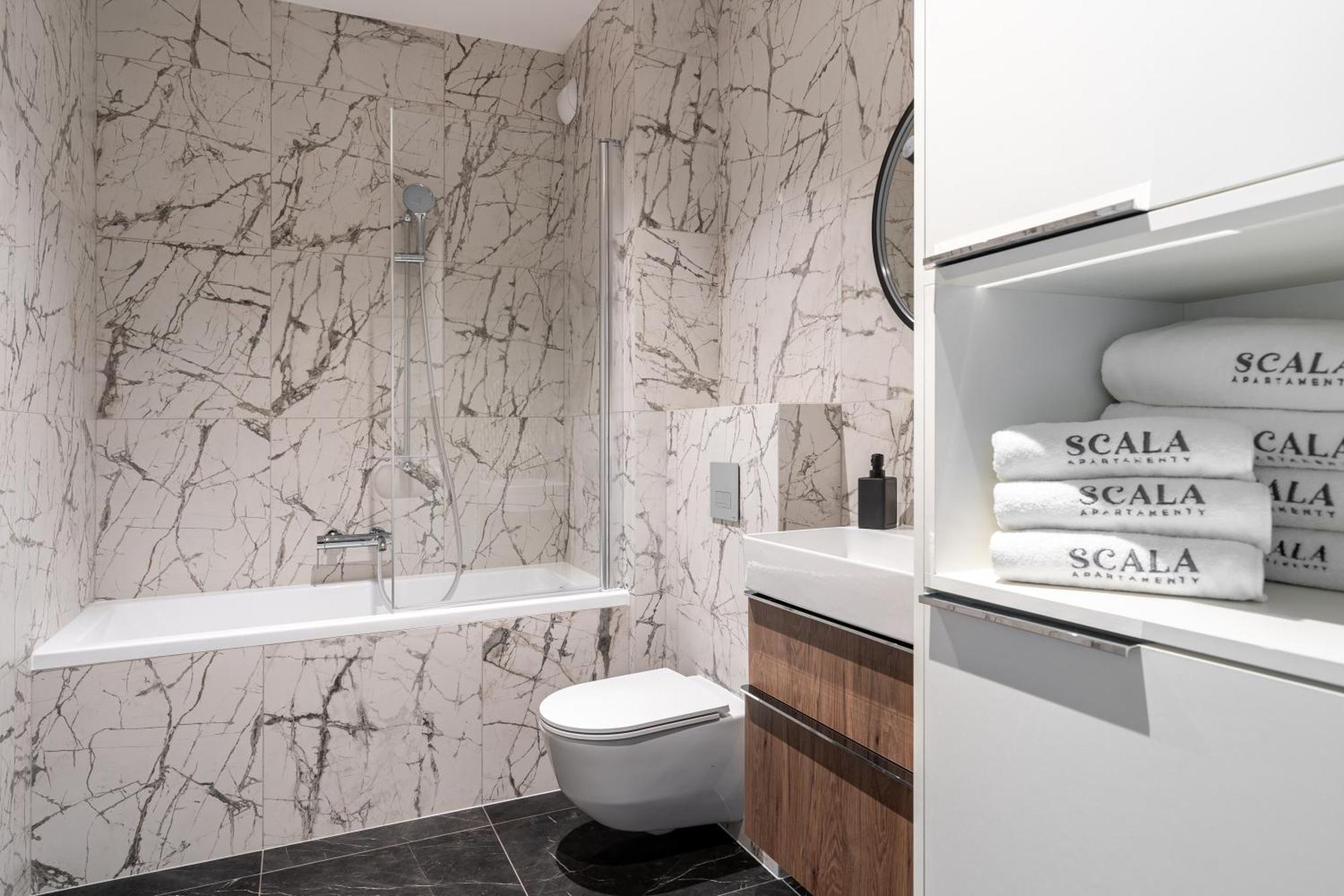 גדנסק Scala 60C City Center Apartments With Parking By Lion Apartments מראה חיצוני תמונה
